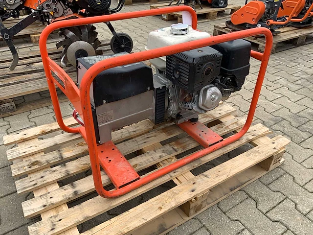 Europower ep6500t stroom aggregaat - afbeelding 2 van  7