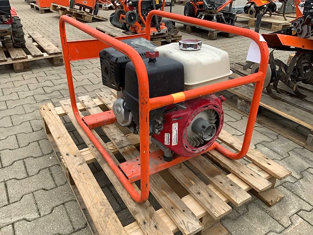 Europower ep6500t stroom aggregaat - afbeelding 3 van  7