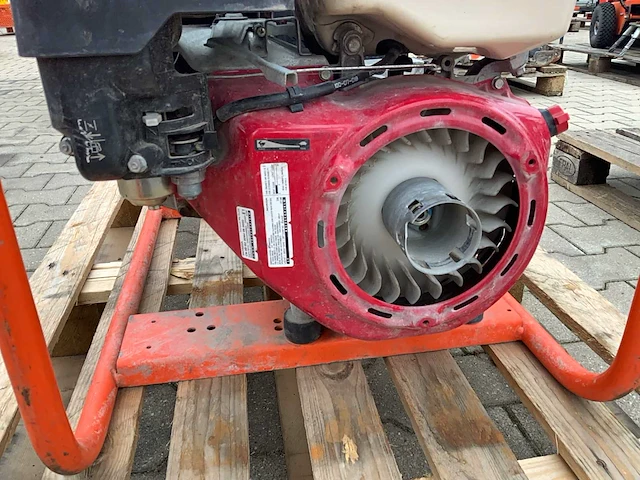 Europower ep6500t stroom aggregaat - afbeelding 4 van  7