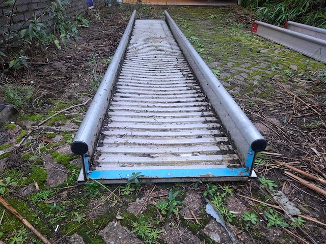 Euroscaffold - 4m - loopbrug - afbeelding 2 van  2