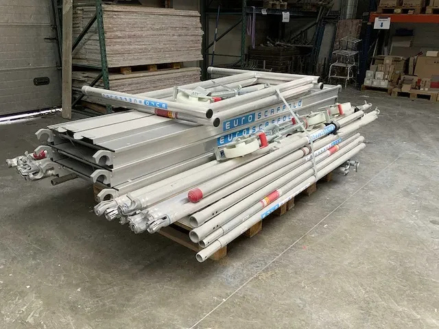 Euroscaffold rolsteiger - afbeelding 1 van  14
