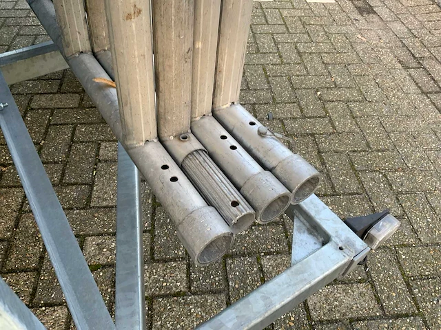 Euroscaffold steigeraanhanger met rolsteiger - afbeelding 2 van  22