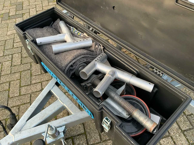 Euroscaffold steigeraanhanger met rolsteiger - afbeelding 6 van  22