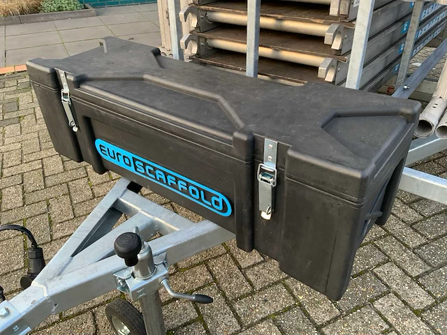 Euroscaffold steigeraanhanger met rolsteiger - afbeelding 7 van  22