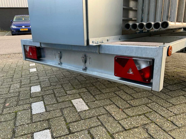 Euroscaffold steigeraanhanger met rolsteiger - afbeelding 10 van  22