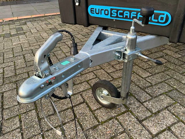 Euroscaffold steigeraanhanger met rolsteiger - afbeelding 11 van  22