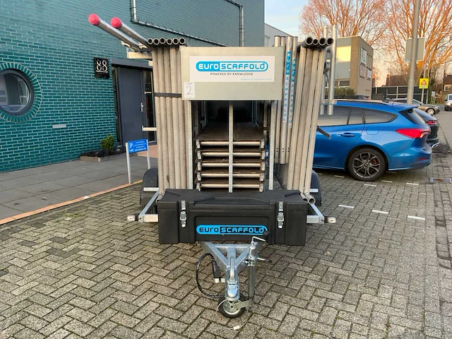 Euroscaffold steigeraanhanger met rolsteiger - afbeelding 17 van  22
