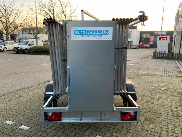 Euroscaffold steigeraanhanger met rolsteiger - afbeelding 18 van  22