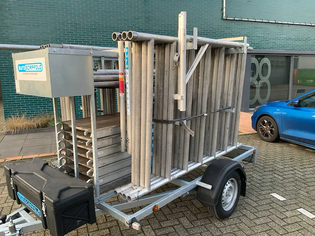 Euroscaffold steigeraanhanger met rolsteiger - afbeelding 22 van  22