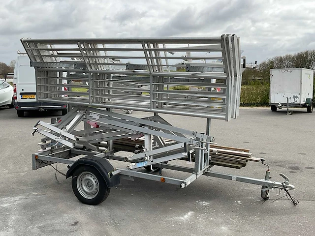 Euroscaffold steigeraanhanger met rss dakrandbeveiligingssets - afbeelding 10 van  15