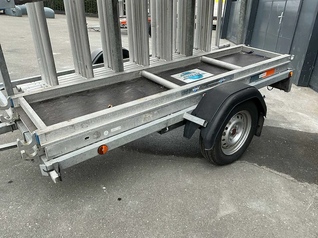 Euroscaffold steigeraanhanger met steiger - afbeelding 10 van  14