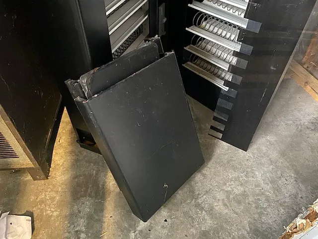 Eurosnacky - q602451da - snack - vending machine - afbeelding 3 van  4