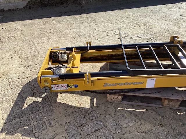 Eurotrac hef mast - afbeelding 6 van  10