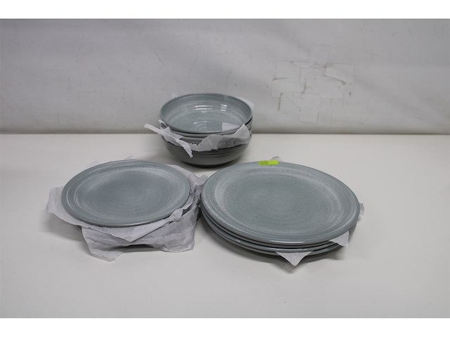 Eurotrail servies set altea 16-delig grijs melamine - afbeelding 1 van  2