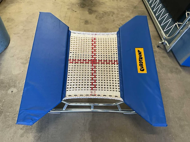 Eurotramp minitramp vlinder trampoline - afbeelding 4 van  6
