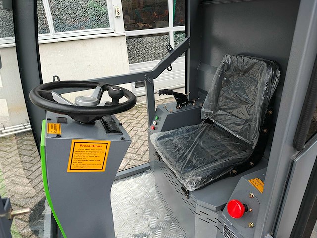 Ev - 2025 - d19 - zelfrijdende veegmachine - afbeelding 11 van  32
