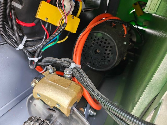 Ev - 2025 - d19 - zelfrijdende veegmachine - afbeelding 20 van  32