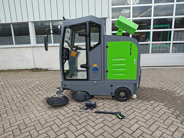 Ev - 2025 - d19 - zelfrijdende veegmachine - afbeelding 2 van  32