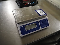 Eva - afbeelding 1 van  9