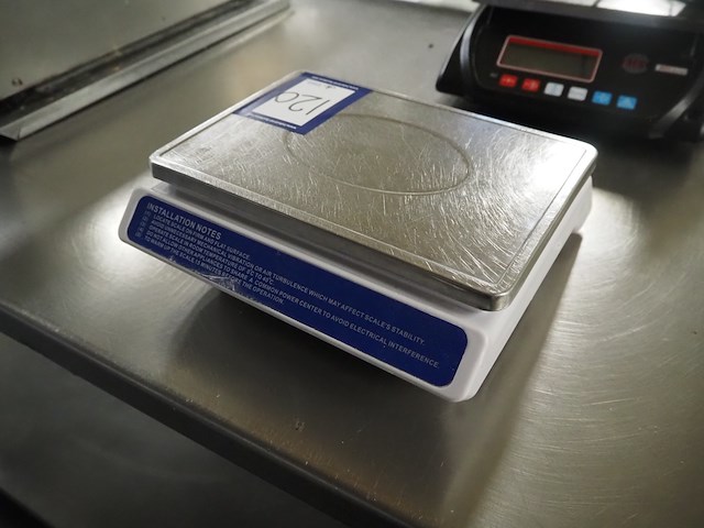 Eva - afbeelding 4 van  9