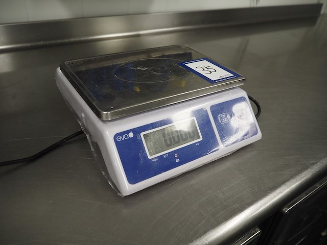 Eva - afbeelding 1 van  8