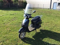 Evader - elektrisch - ev100metro - scooter - afbeelding 1 van  13
