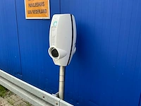 Evbox 11kw dubbele laadpaal - afbeelding 1 van  8