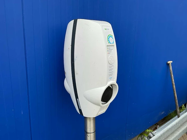 Evbox 11kw dubbele laadpaal - afbeelding 3 van  8