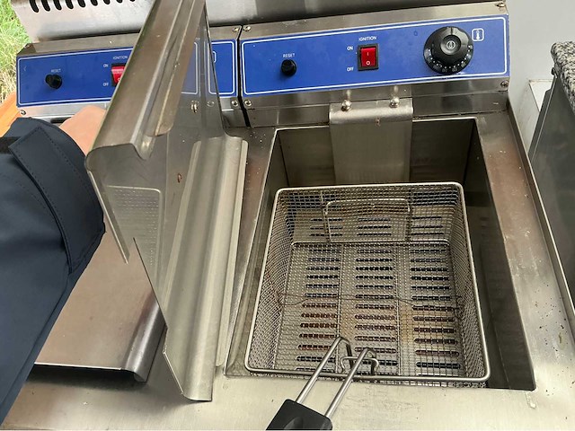 Evels - 1984 - foodtrucks - afbeelding 33 van  67