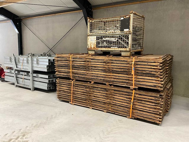 Evenement vloer zelfdragend vloersysteem 288 m2 - afbeelding 1 van  15