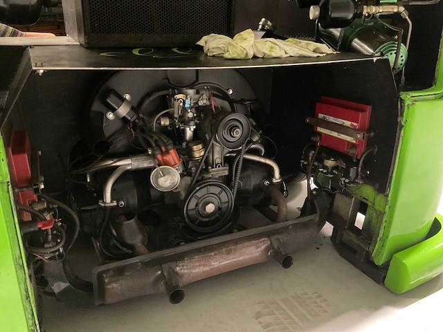 Evenementen volkswagen oldtimer dj bus elloco - afbeelding 4 van  24