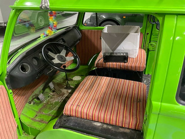 Evenementen volkswagen oldtimer dj bus elloco - afbeelding 10 van  24