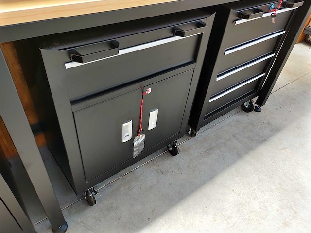 Eversteel - 2025 - ev-22-3 - gereedschapswandmodule - afbeelding 2 van  16