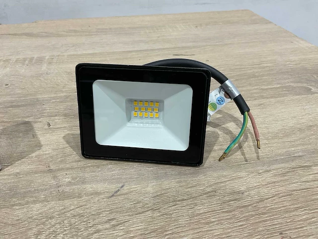 Eversteel led floodlight 4000k led lamp 10 watt (4x) - afbeelding 4 van  8