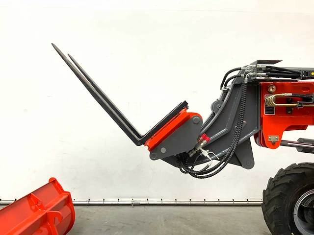 Everun - 2024 - er2500 - telescopische wiellader - afbeelding 28 van  31