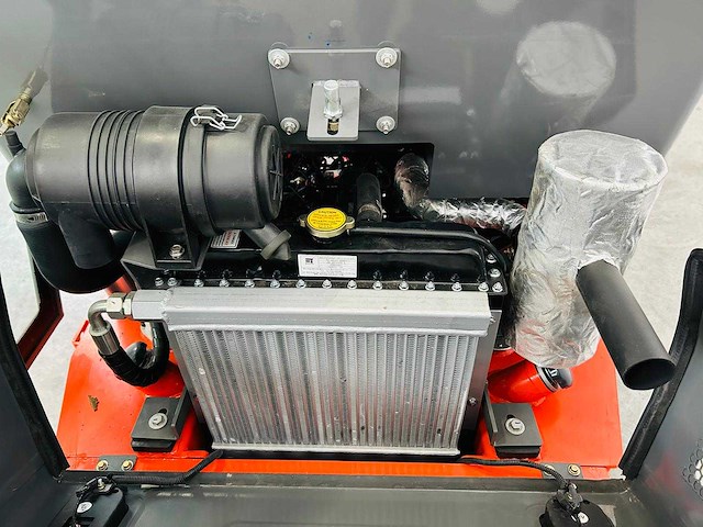 Everun - 2025 - er1000 - telescopische knikwiellader kubota euro5 - afbeelding 11 van  26