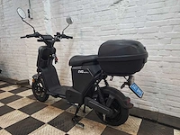 Evo-maxx my1 elektrische snorscooter - afbeelding 3 van  7