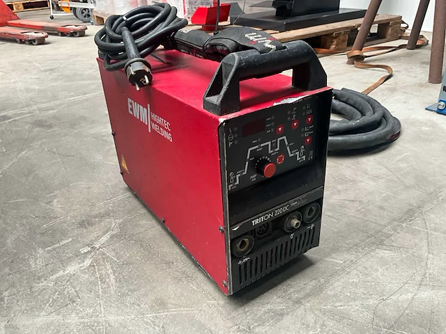 Ewm triton 220dc tig-lasomvormer - afbeelding 4 van  8