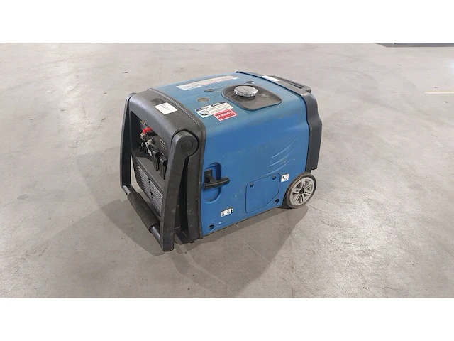( ex rental ) generator 3kva benzine hyundai, hy3200sei - afbeelding 1 van  8
