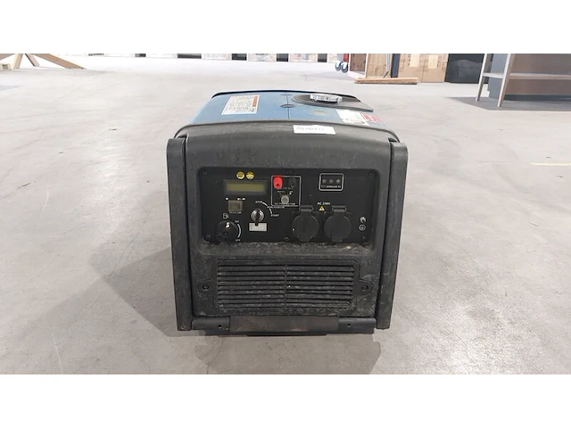 ( ex rental ) generator 3kva benzine hyundai, hy3200sei - afbeelding 2 van  8
