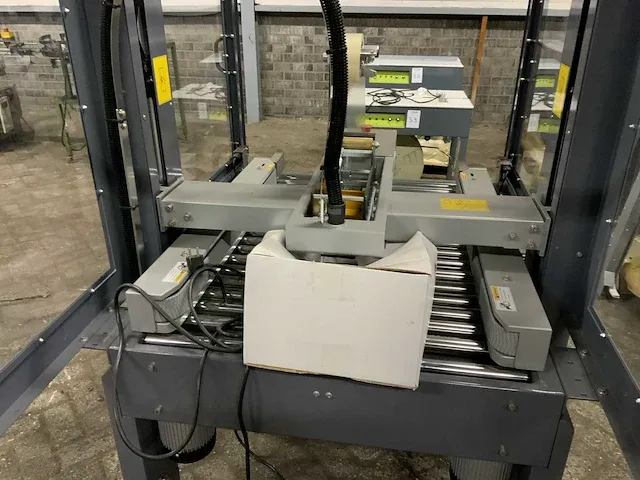Exc-105sdr dozensluitmachine - afbeelding 9 van  10