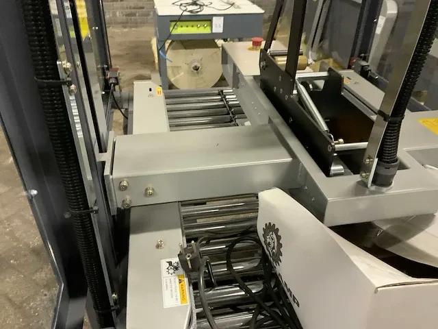 Exc-105sdr dozensluitmachine - afbeelding 10 van  10