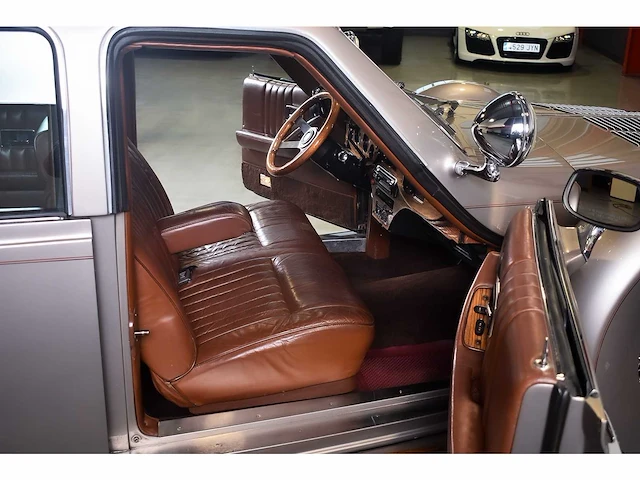 Excalibur series v touring sedan 305ci v8 - 1990 - afbeelding 77 van  100