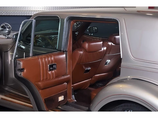 Excalibur series v touring sedan 305ci v8 - 1990 - afbeelding 82 van  100