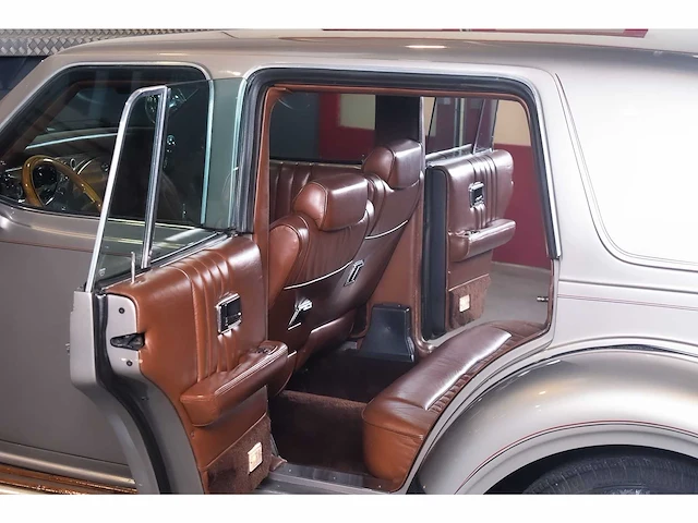 Excalibur series v touring sedan 305ci v8 - 1990 - afbeelding 83 van  100