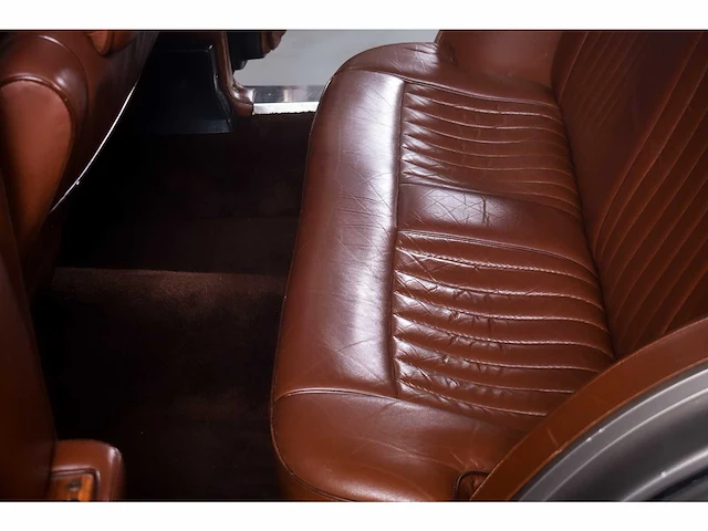 Excalibur series v touring sedan 305ci v8 - 1990 - afbeelding 84 van  100