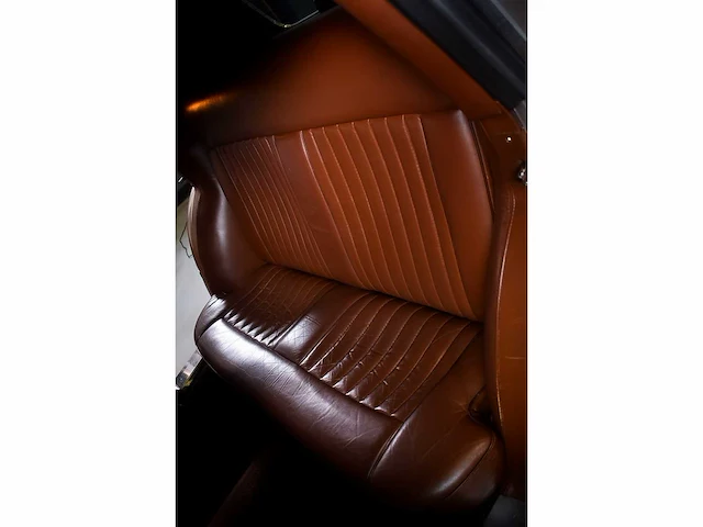 Excalibur series v touring sedan 305ci v8 - 1990 - afbeelding 85 van  100