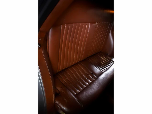 Excalibur series v touring sedan 305ci v8 - 1990 - afbeelding 88 van  100