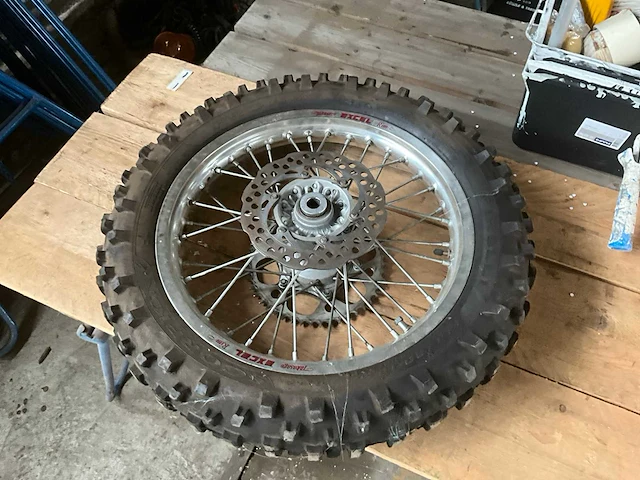 Excel pirelli 140/80r18 crossmotor achterwiel - afbeelding 2 van  5