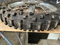 Excel pirelli 140/80r18 crossmotor achterwiel - afbeelding 3 van  5